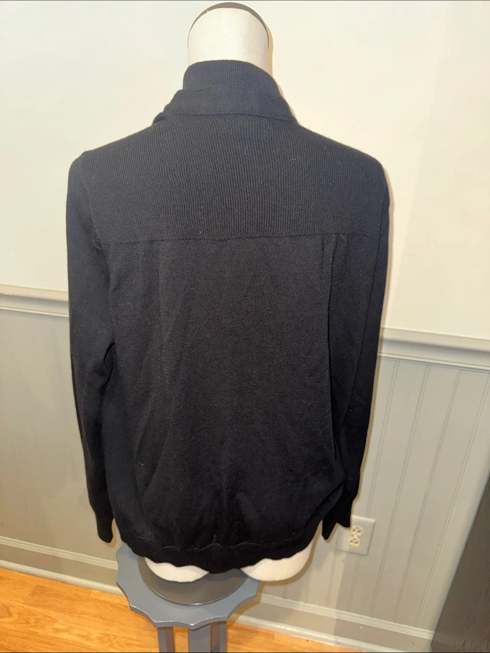 Banana Republic Men's Black Zip-Up Sweater extra fine 💯 merino  size Large